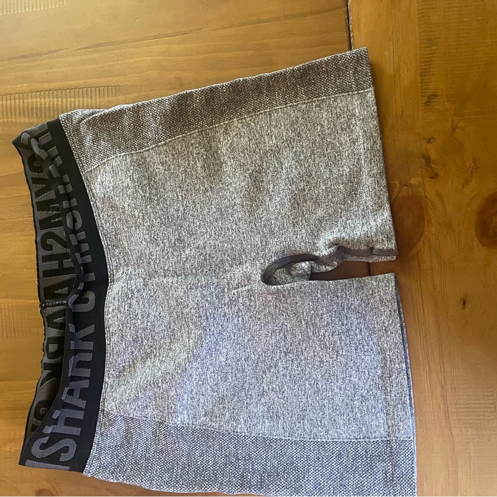 Flex shorts